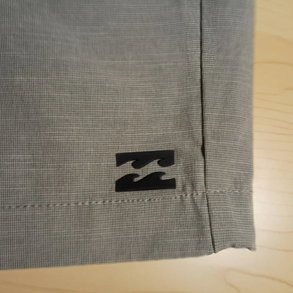 Billabong Hybrid Shorts Mens 33 Grey Crossfire Heathered Walk Shorts